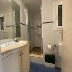Centric With Balcony Apartment Barcelona